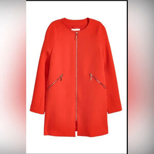 H&M Short zip up coat‎ size 6